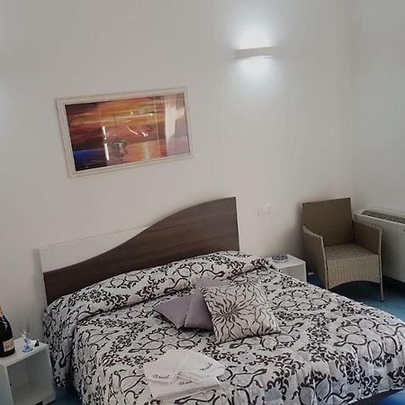 トロペーア Nereide Bed & Breakfast エクステリア 写真