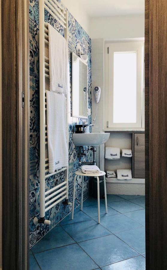 トロペーア Nereide Bed & Breakfast エクステリア 写真